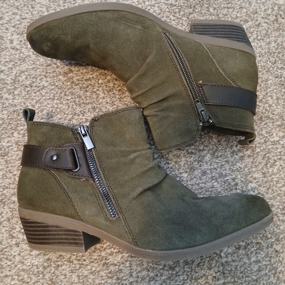 Olive Green Ankle Boots Sz 9